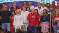lula-e-janja-ligam-para-walter-salles:-“conseguiu-lavar-a-alma-do-povo”
