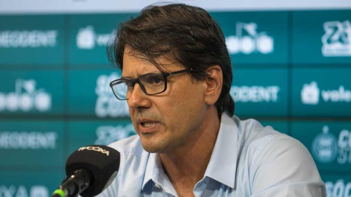 diretor-do-coritiba-projeta-quando-a-saf-podera-investir-mais-no-futebol