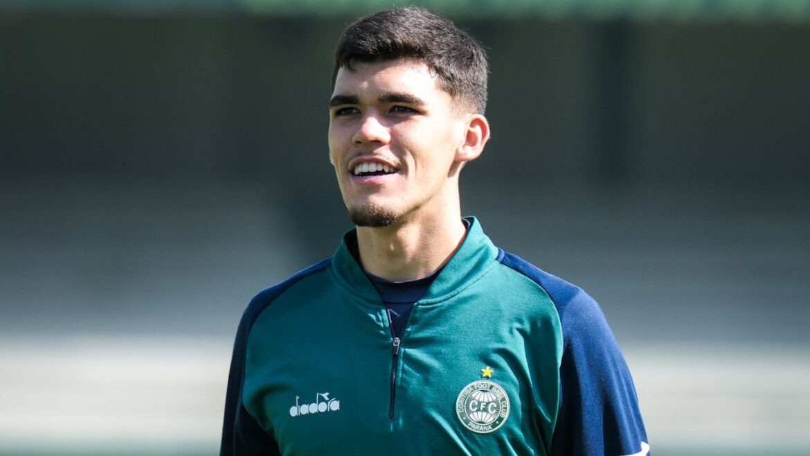 defesa-do-coritiba-alcanca-marca-historica-na-serie-b