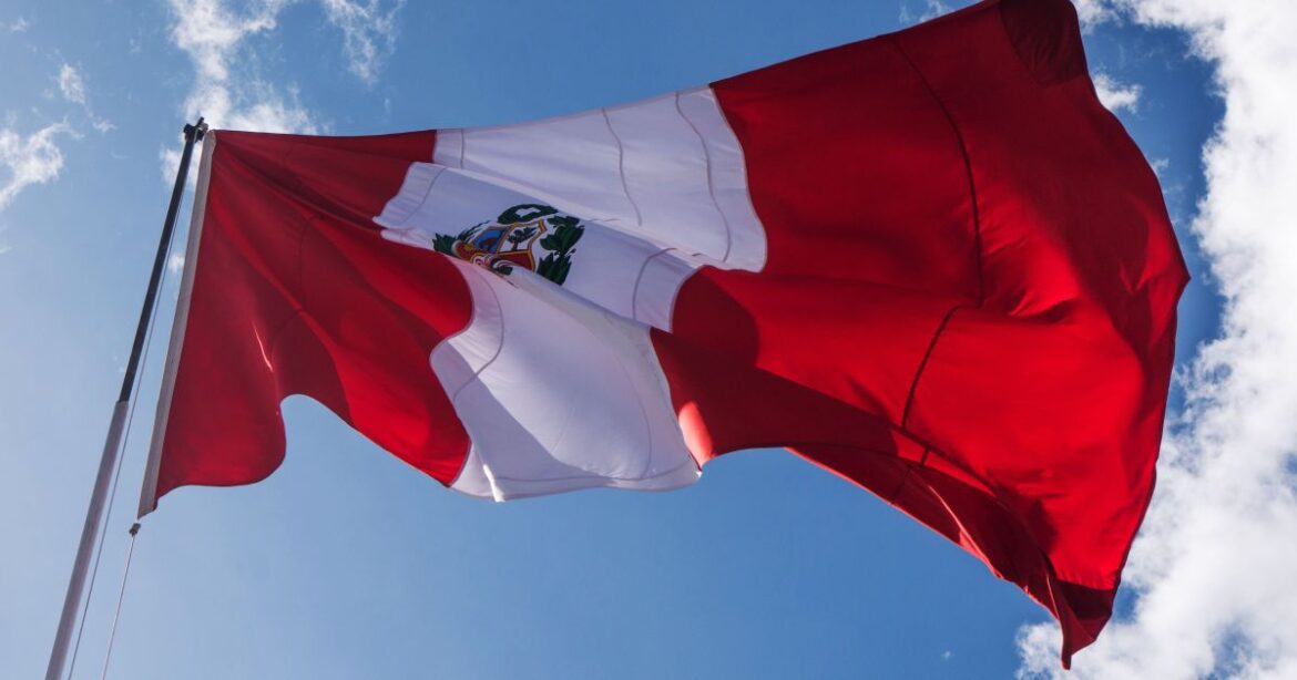 acidente-de-onibus-deixa-37-mortos-e-18-feridos-no-peru,-diz-radio