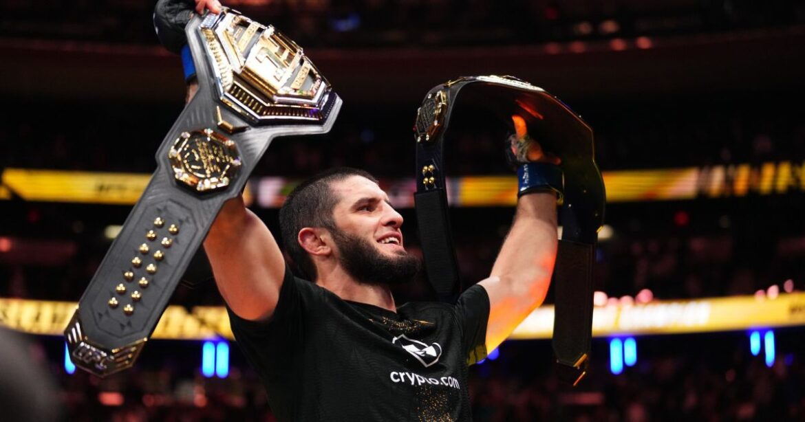 ufc:-makhachev-iguala-recorde-de-anderson-silva-apos-conquista-de-cinturao