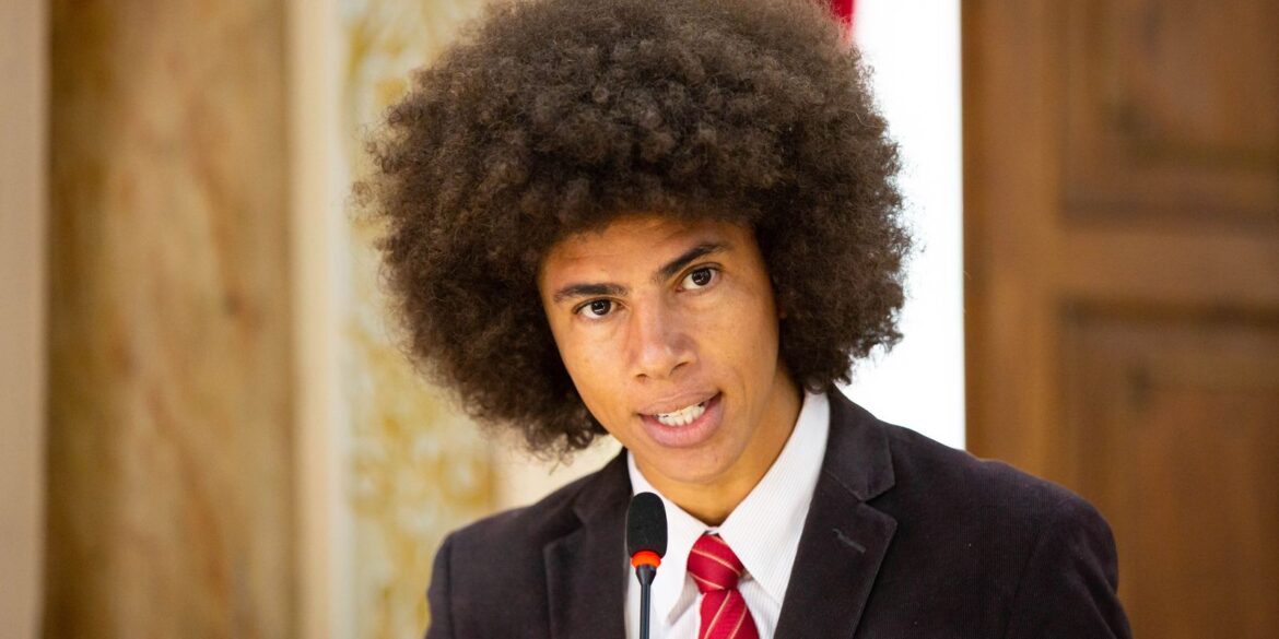 deputado-renato-freitas-diz-que-briga-na-rua-foi-reacao-a-racismo