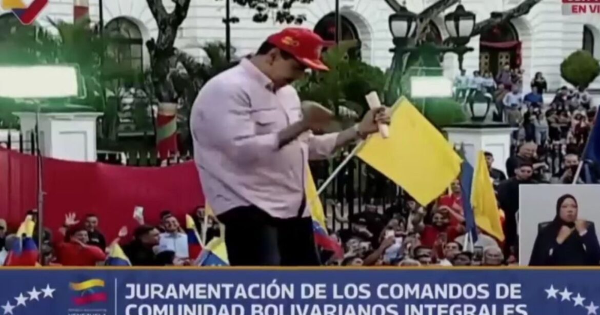 maduro-danca-ao-som-de-remix-“paz,-sim,-nao-a-guerra”-na-venezuela