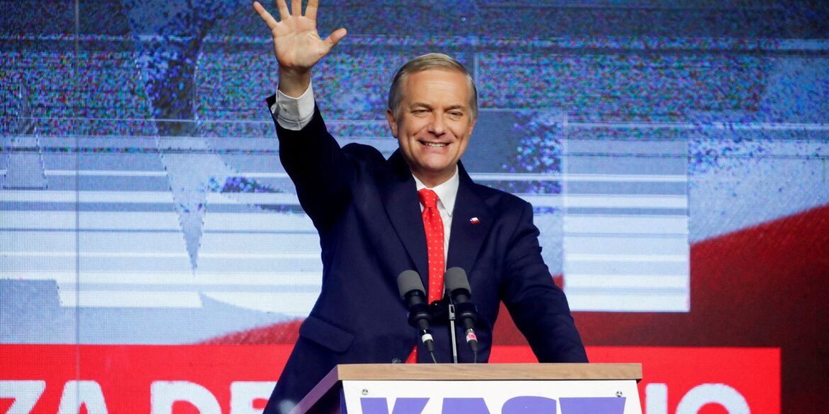 chile-encerra-segundo-turno-da-campanha-presidencial-com-polarizacao