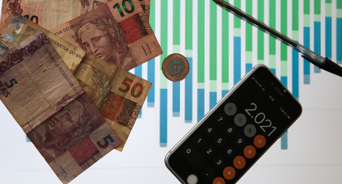 2a-parcela-do-13o-deve-ser-paga-ate-hoje;-tire-duvidas