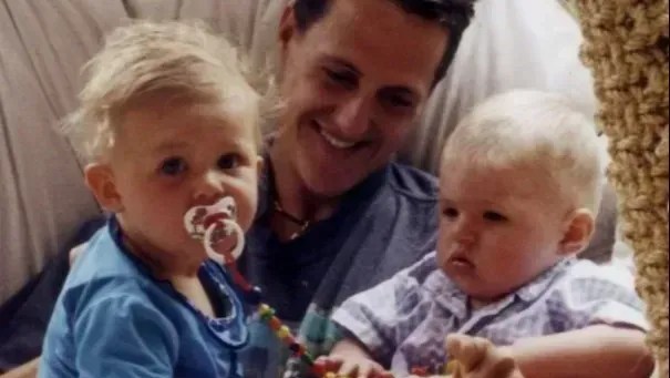 verstappen-lembra-convivencia-com-schumacher:-“conhecia-como-tio-michael”