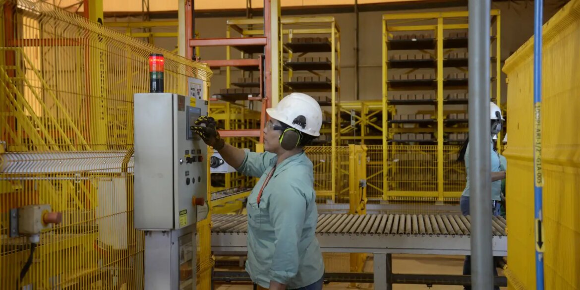 ipea-diz-que-mercado-de-trabalho-pode-absorver-fim-da-escala-6×1