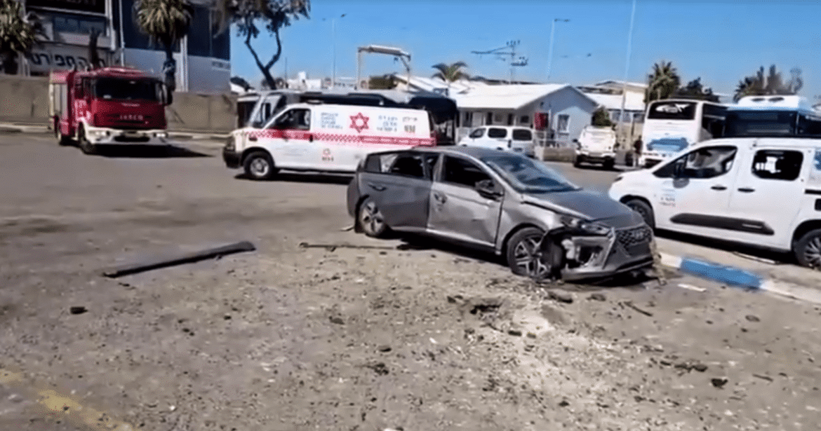 ataque-iraniano-danifica-veiculos-e-estacao-de-trem-no-centro-de-israel