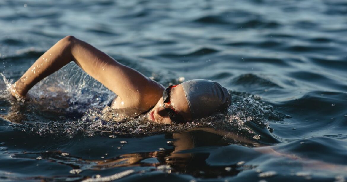 natacao-supera-corrida-para-fortalecer-o-coracao,-aponta-estudo