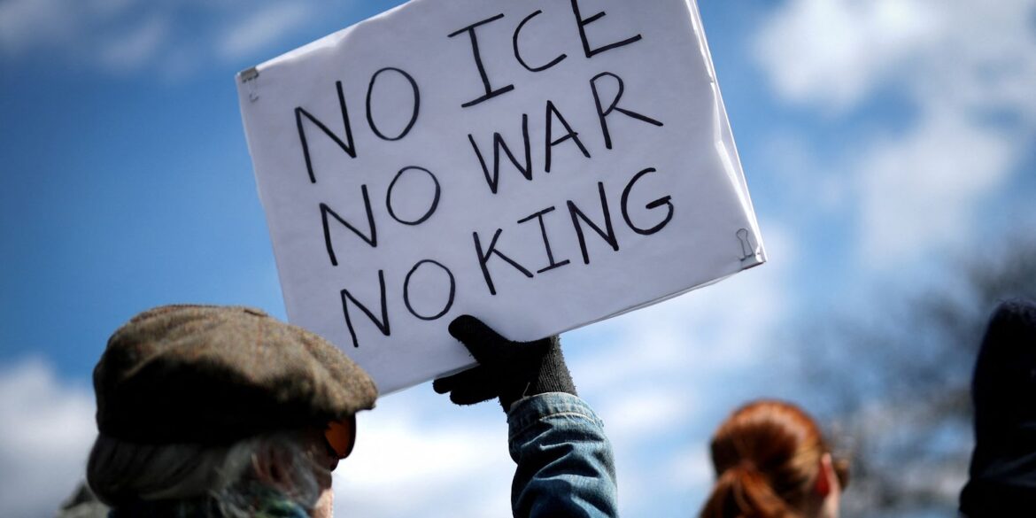 eua-tem-mais-de-3,2-mil-atos-em-protesto-contra-trump-e-governo