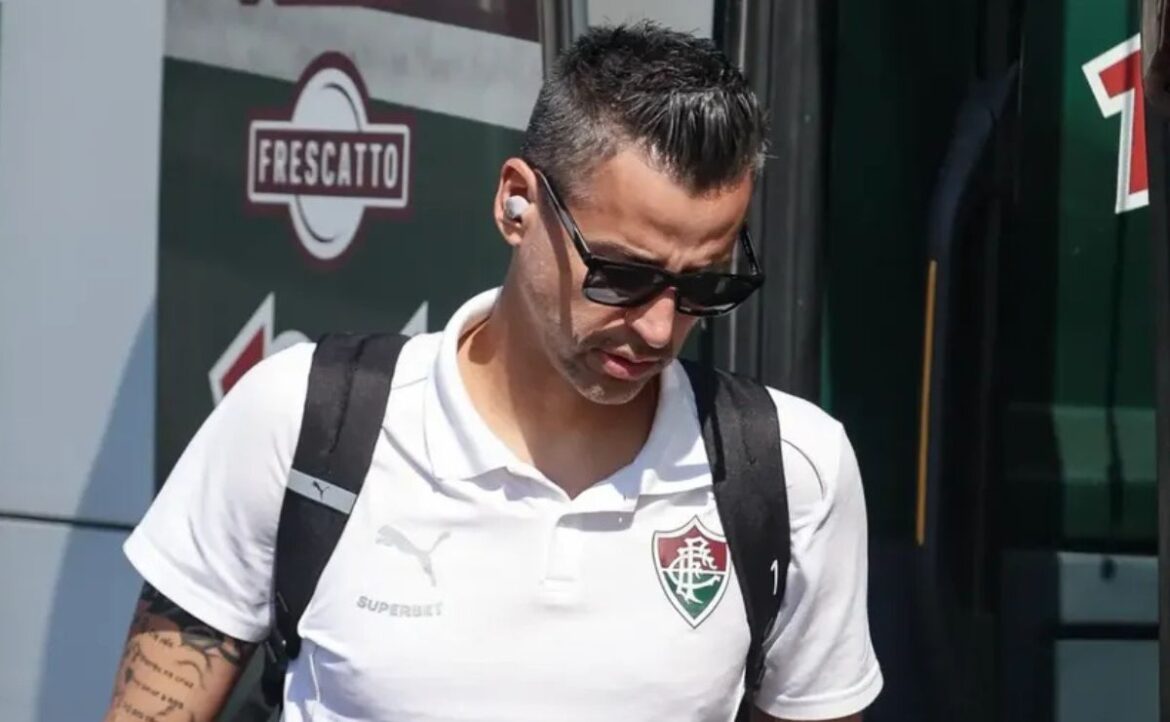 fluminense-teve-problemas-em-viagem-antes-de-decisao-com-o-operario