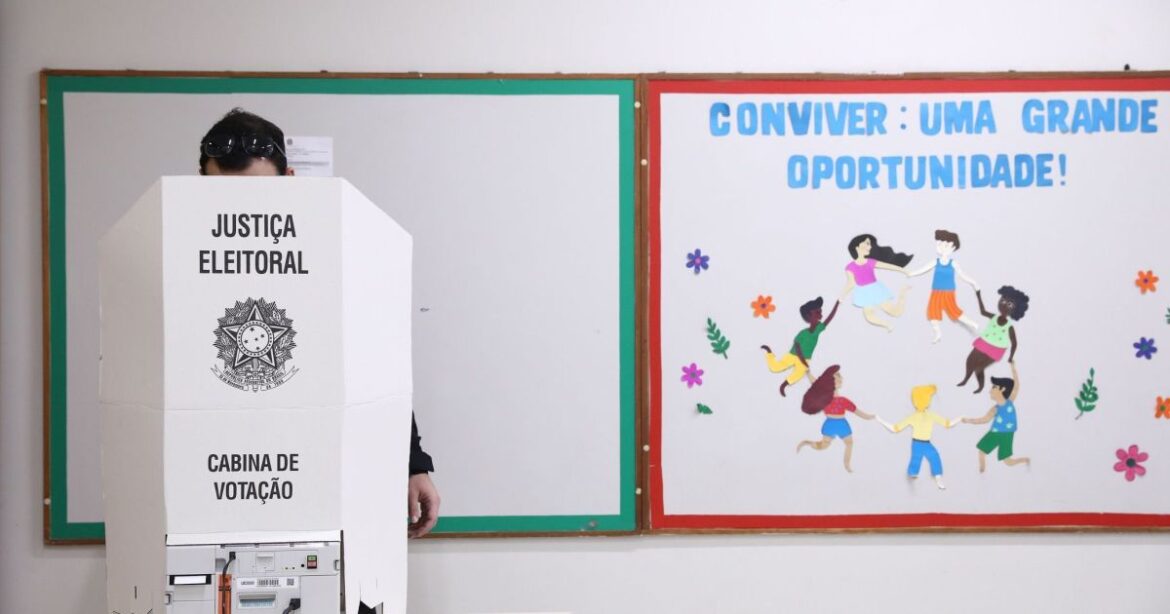 cartorios-ampliam-atendimento-antes-de-prazo-para-regularizar-titulo;-veja