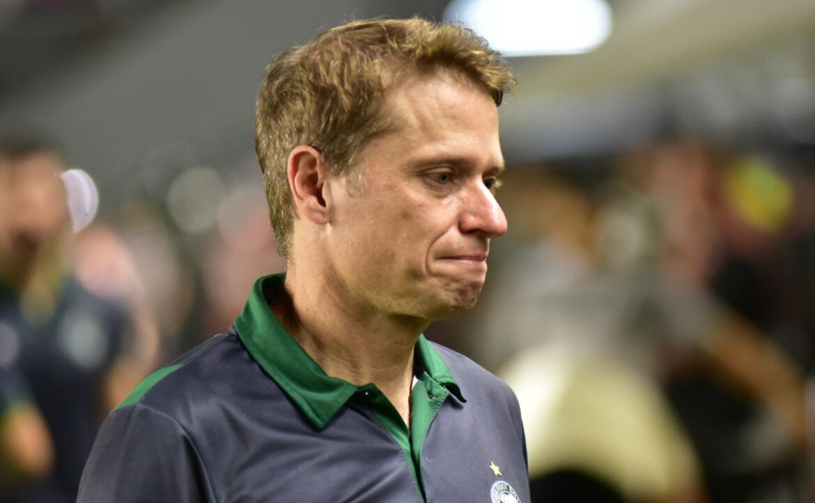 descontrole?-coritiba-e-o-time-com-mais-expulsoes-no-brasileirao