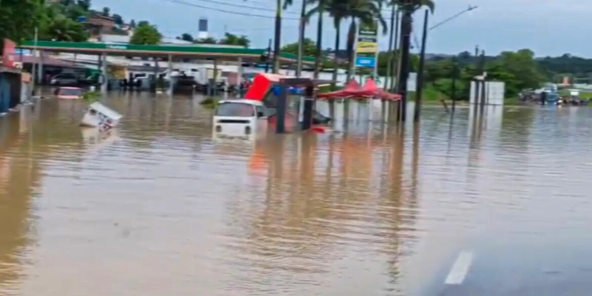 chuvas:-governo-envia-defesa-civil-para-pernambuco-e-paraiba