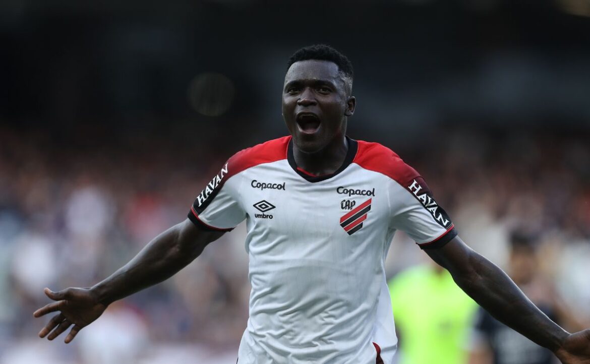 viveros-reassume-artilharia-do-brasileirao-e-aumenta-expectativa-para-a-copa-do-mundo