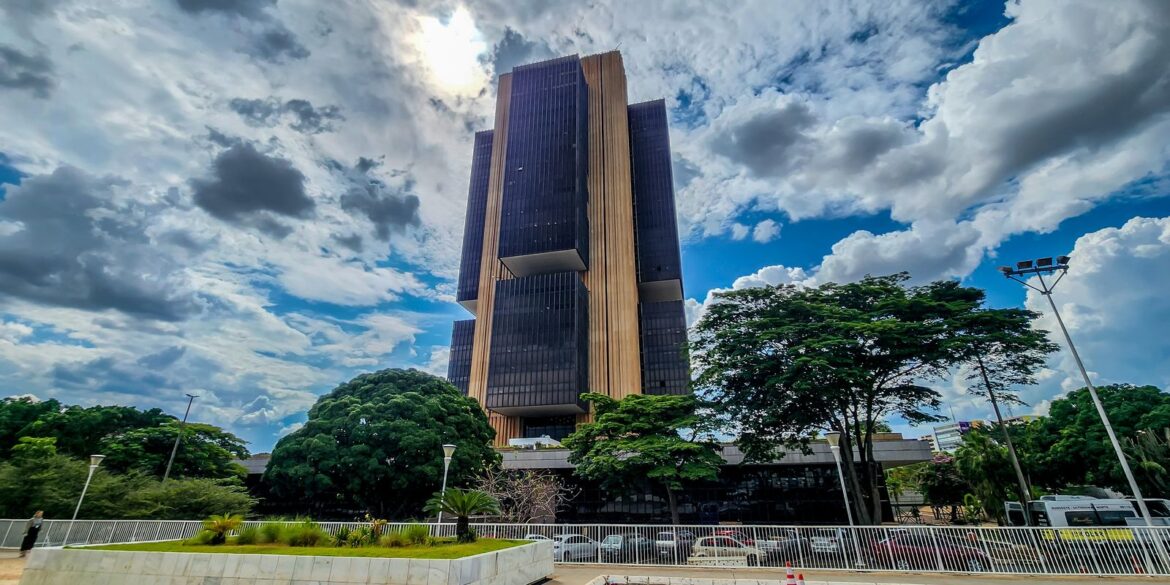 bancos-transferem-r$-5,7-bi-de-valores-esquecidos-para-o-desenrola