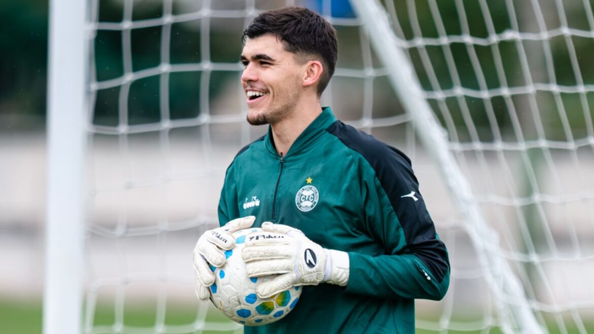 coritiba-aumenta-expectativa-por-retorno-de-pedro-morisco