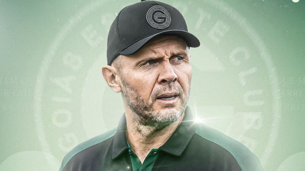 campeao-com-o-coritiba,-mozart-e-anunciado-em-novo-clube