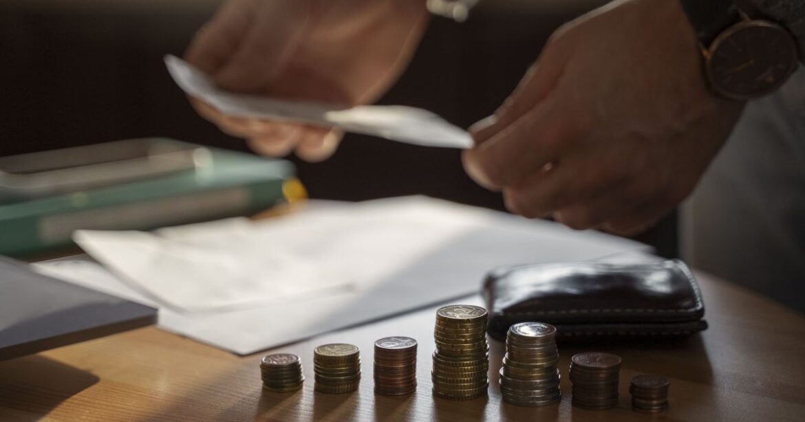 como-entender-os-juros-do-seu-banco:-glossario-pratico-com-exemplos-reais