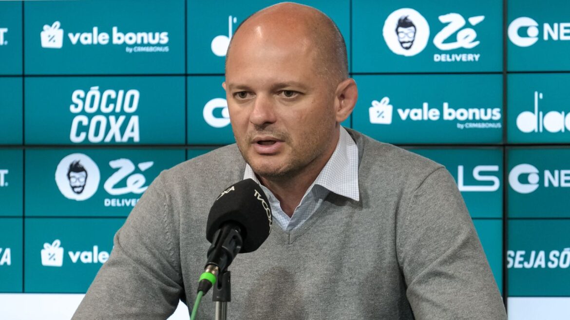 coritiba-tem-ex-athletico-no-radar-apos-saida-de-fernando-seabra