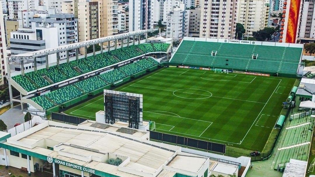 goias-x-ceara:-horario-e-onde-assistir-a-serie-b