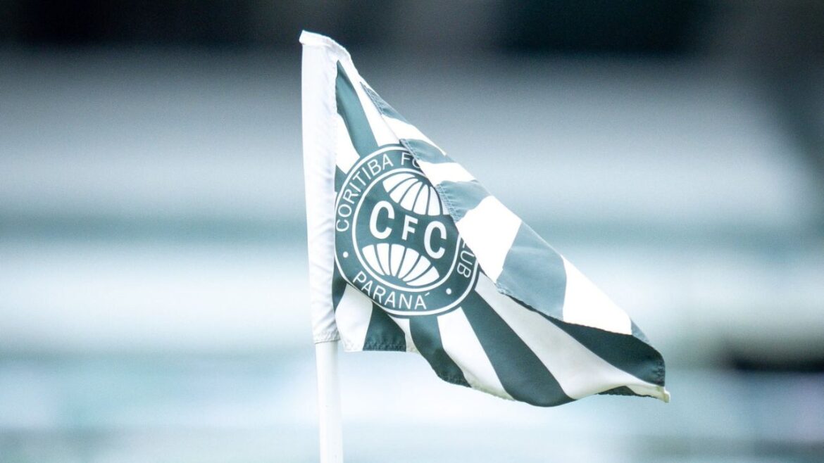 coritiba-pode-lucrar-com-venda-de-atacante-para-time-europeu