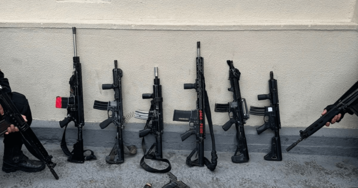 rio-determina-recadastramento-de-armas-de-uso-restrito-cedidas-por-policias