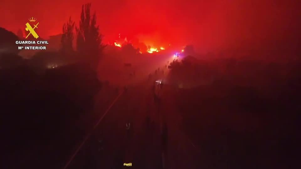 incendio-florestal-na-espanha-queima-50-mil-hectares:-“zona-de-guerra”