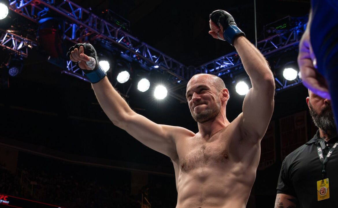 gringo-da-salto-no-ranking-do-ufc-apos-nocaute-brutal;-veja-a-lista-completa