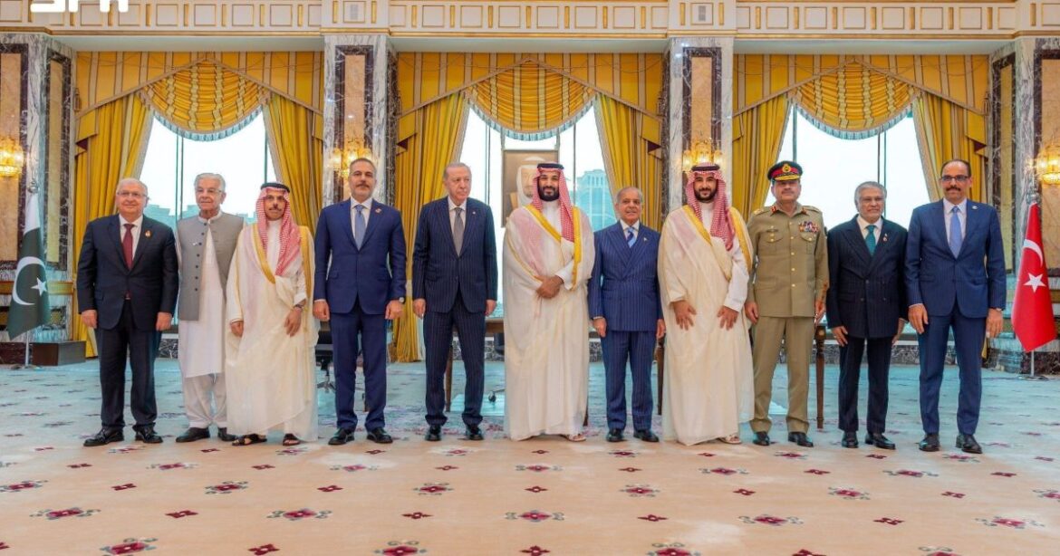 analise:-arabia-saudita-busca-apoio-de-potencias-muculmanas-contra-o-ira