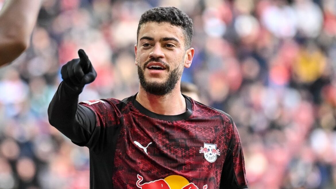 ex-athletico,-romulo-aponta-meta-de-gols-no-leipzig-e-mira-selecao-brasileira
