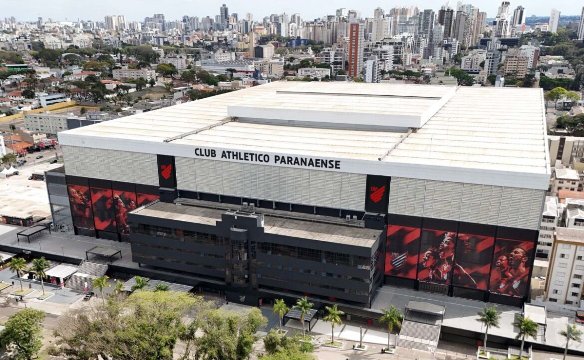 com-atraso,-prefeitura-de-curitiba-tenta-resolver-‘pepino’-com-athletico