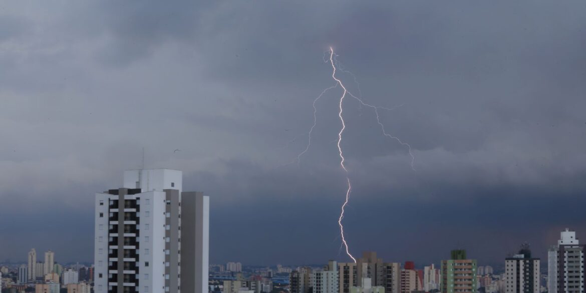 sao-paulo-esta-em-estado-de-atencao-devido-as-chuvas-persistentes