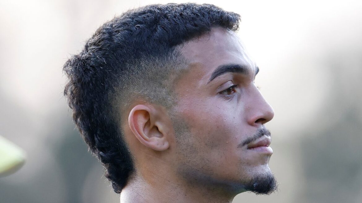 arthur-dias,-do-athletico-e-da-selecao-brasileira,-vira-o-zagueiro-mais-valioso-do-brasileirao
